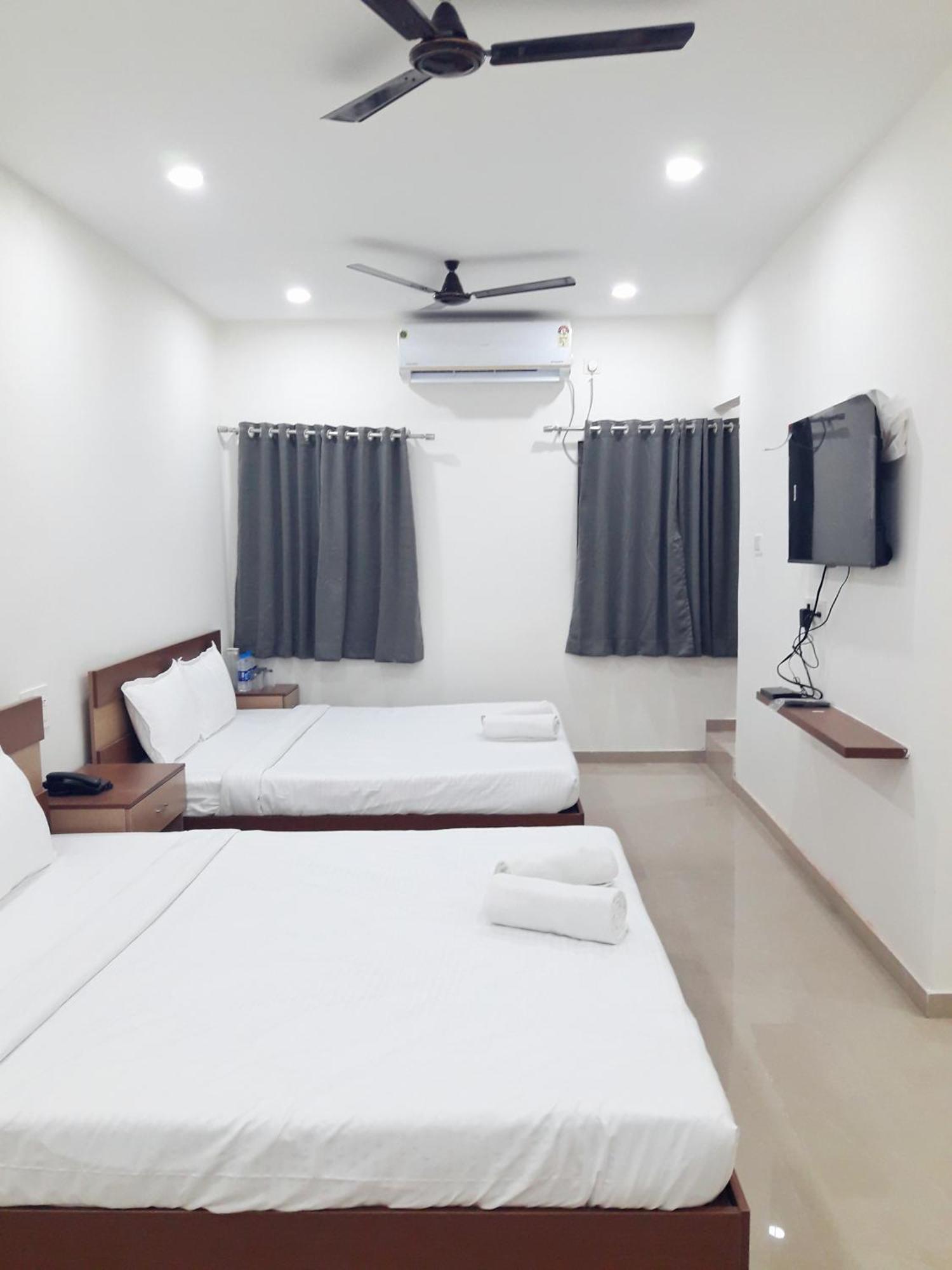 Hotel Park Victoria Kolkata Exterior photo