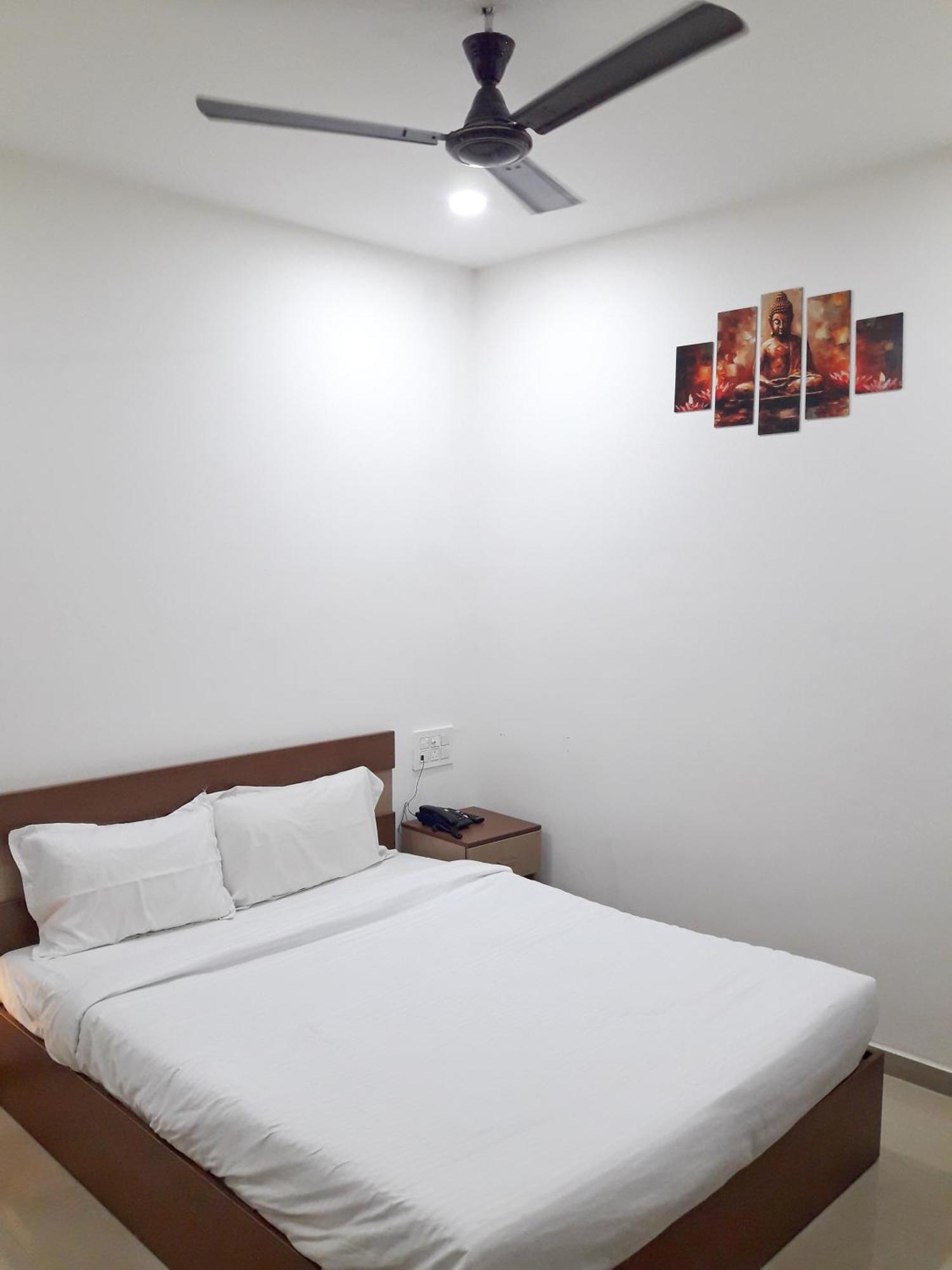 Hotel Park Victoria Kolkata Exterior photo